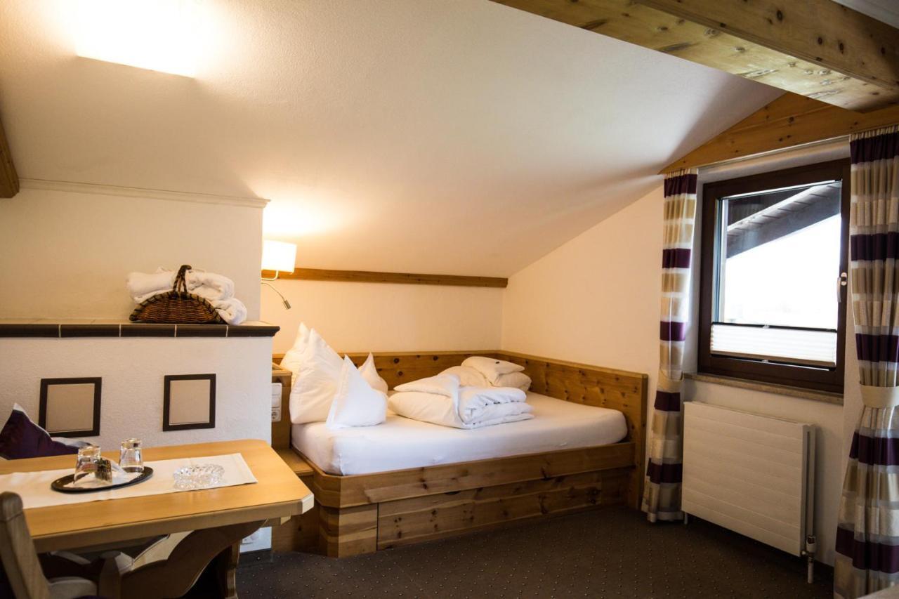 Landhaus Schnoeller Tannheim Eksteriør billede